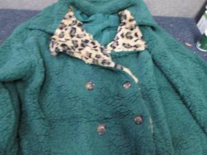 Ladies XXL Shearling Jacket...