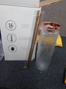Set of 4- 16 oz Acrylic Skinny Drin...