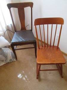lot 406 image: Rocking chair and another vintage c...