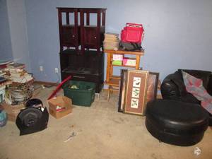 Entire contents of room. Buyerust t...
