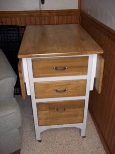 lot 4 image: Drop leaf side table with drawers t...