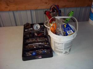 lot 205 image: Drill bits, flashlights, scissors and more