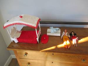 lot 105 image: Vintage Victorian Style Barbie Cano...