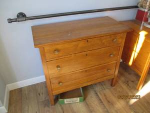 lot 109 image: Vintage Light-toned Solid Wood (3) ...
