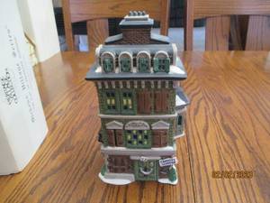lot 159 image: Department 56 Collectible Heritage ...