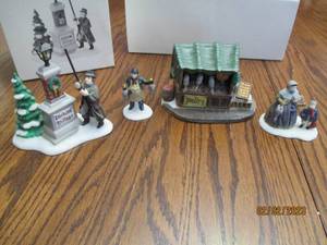 lot 178 image: Department 56 Collectible Heritage ...