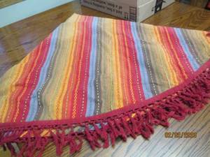lot 187 image: 60 Round Multi-colored Table cloth...