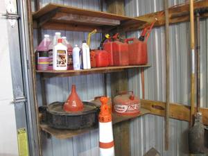 lot 68 image: Gas cans and emergency cone