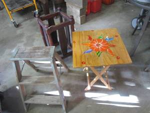 lot 76 image: Umbrella stand, table and ladder.