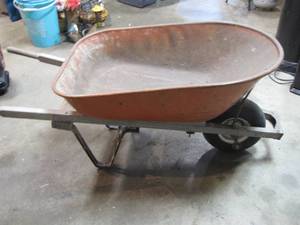lot 88 image: Wheel Barrel