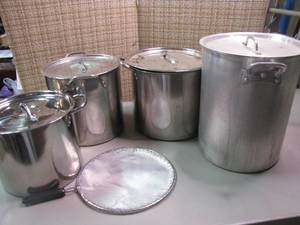 lot 226 image: Lot of Stainless Kitchen Cookware Stock Pots