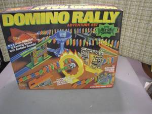 lot 270 image: Vintage Domino Rally Adventure Set With Action Sound 1993 Pressman 100