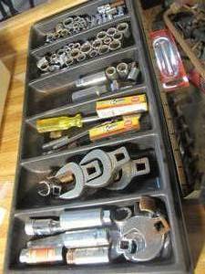lot 286 image: Tools