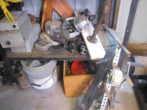 lot 318 image: Lot of garage goodies including some Home Made Tools