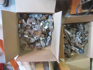 lot 360 image: Box lot of (Mostly) steel pipe fittings