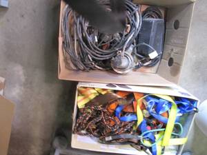 lot 361 image: Ratchet straps, bungee cords, rope and more