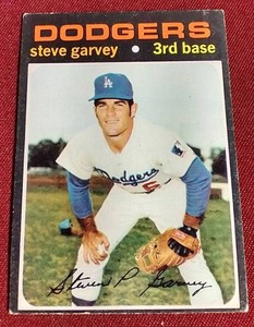 lot 41 image: 1971 Topps Steve Garvey Rookie Card