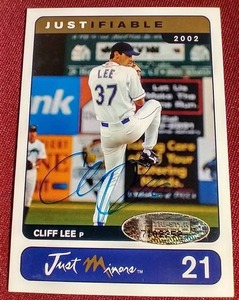 lot 77 image: 2002 Just Minors Cliff Lee Autographed Card #d400