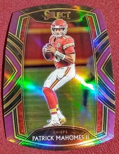 lot 95 image: 2020 Select Club Level Prizm Die-Cut Mahomes