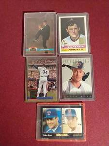 lot 105 image: (5) Nolan Ryan Cards