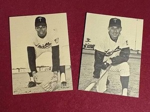 lot 119 image: (2) 1977 Sertoma Stars Minnesota Twins Cards - Carew