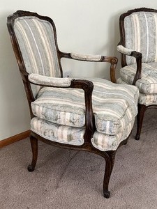 lot 25 image: Two Lovely Vintage Armchairs