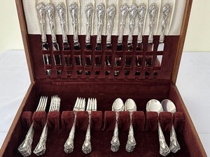 lot 8 image: Alvin Chateau Rose Sterling Silver Flatware