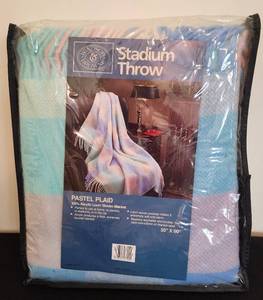 lot 57 image: New Packaged Cuddling Throws Including Brookstone