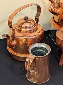 lot 205 image: Vintage Copper Housewares including Norwegian Copper Items