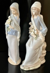 lot 96 image: Pair of Lladro Figurines including Lladro Girl Sitting with Calla Lillies 4972