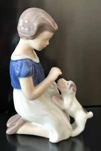 lot 100A image: Bing and Grndahl  2316 Figurine Girl with Puppy
