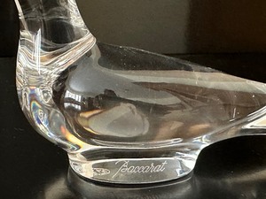 lot 119 image: Baccarat Bird Figurine