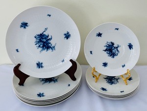 lot 30 image: Vintage Rosenthal Continental Rhapsody China Set