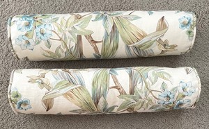 lot 187 image: Four Accent Pillows