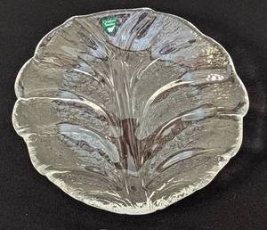 lot 313 image: Orrefors Crystal Leaf Plates