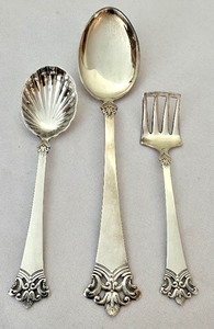lot 13 image: Set of Three Vintage Norwegian Magnus Aase-Bergen Sterling (830) Utensils