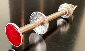 lot 142 image: Vintage Aksel Holmsen Sugar Claw with Enamel Design - Vintage Aksel Holmsen Pickle Grabber