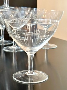 lot 139 image: (12) Vintage Rosenthal Etched Champagne Coupe Glasses - Mid Century Rosenthal Champagne Glasses
