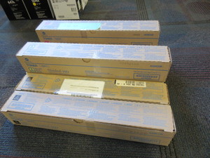 lot 112 image: SIMITRI HD COLOR KONICA MINOLTA TONER