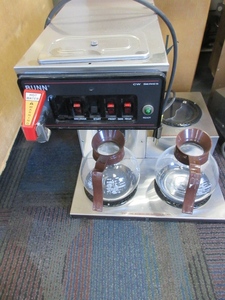 lot 130 image: BUNN COMMERCIAL COFFEE MAKER