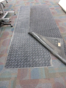 lot 141 image: COMMERCIAL ALL WEATHER RUGSMATS