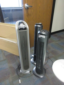 lot 160 image: TOWER FANS