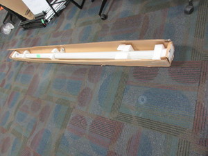 lot 185 image: DA-LITE WALL MOUNT PROJECTION SCREEN