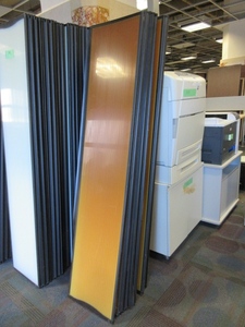lot 208 image: PRIVACY PANELS
