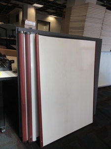 lot 283 image: EXECUTIVE CONFERENCE ROOM WHITE BOARDS BY QUARTET