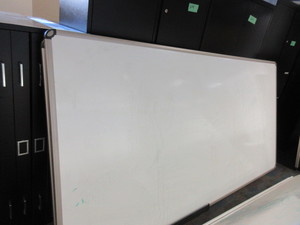 lot 288 image: QUARTET, JUMBO, WHITE BOARDS