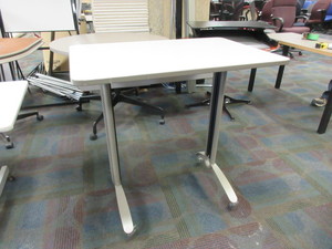 lot 305 image: VERSTEEL, FLIP TOP, ADJUSTABLE STANDING DESK