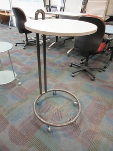 lot 308 image: VERSTEEL ROVER STAND UP HEIGHT TABLE