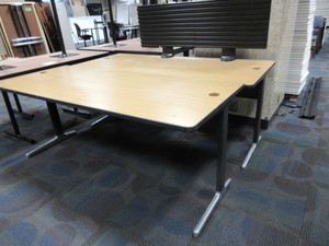 lot 322 image: HERMAN MILLER COMPUTER TABLES WITH RAIL TILS AND CORD MGT