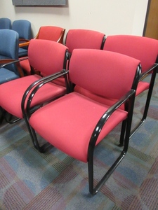 lot 355 image: STEELCASE AND KIMBALL CONFERENCE CHAIRS
